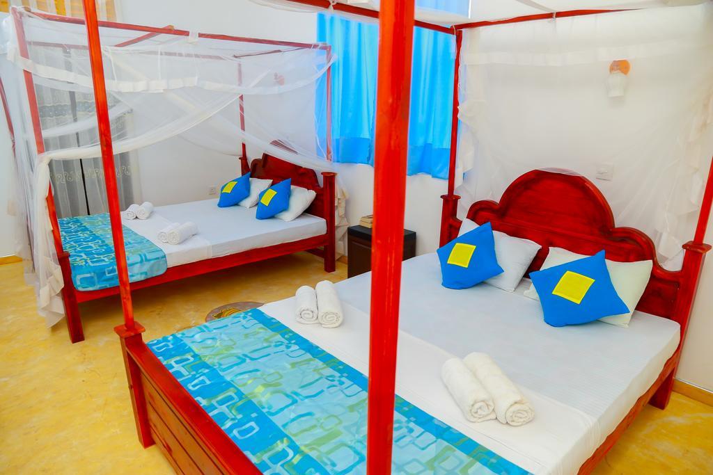 Autumn Moon Beach Cabanas Тангале Екстериор снимка