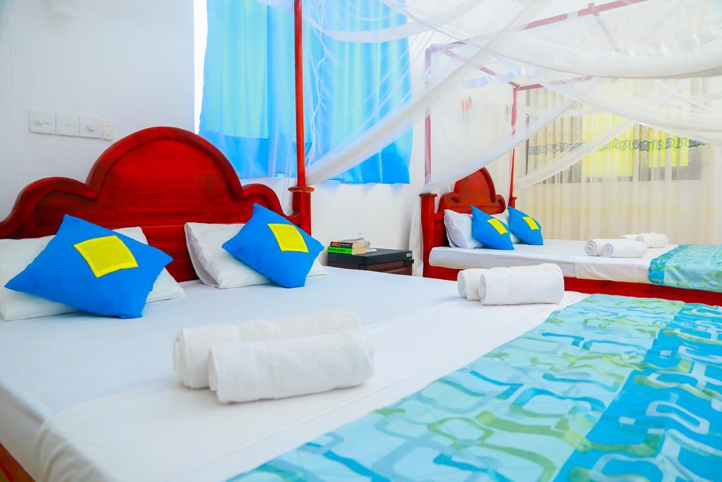 Autumn Moon Beach Cabanas Тангале Екстериор снимка